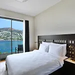 Ξενοδοχείο Mare Deluxe Residences & 4*