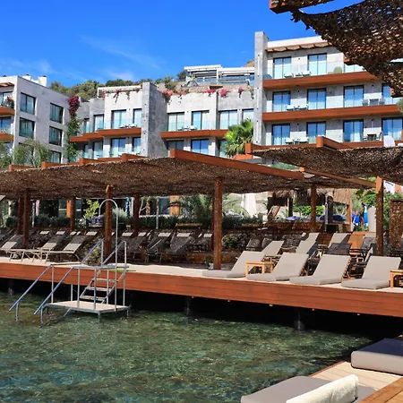 Mare Deluxe Residences & ホテル グンドーガン