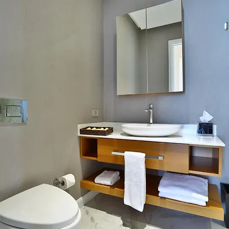 Mare Deluxe Residences & 4* Gündoğan