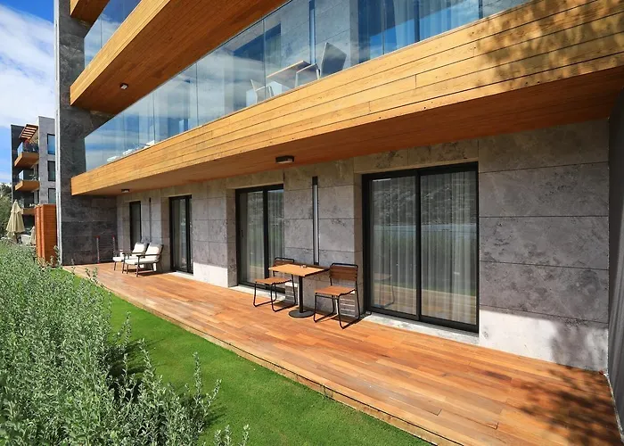 Mare Deluxe Residences & 4* Gündoğan