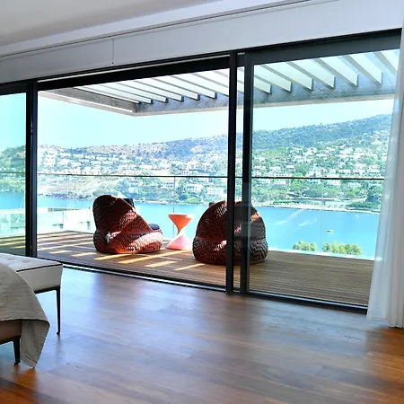 Hotel Mare Deluxe Residences & 4*