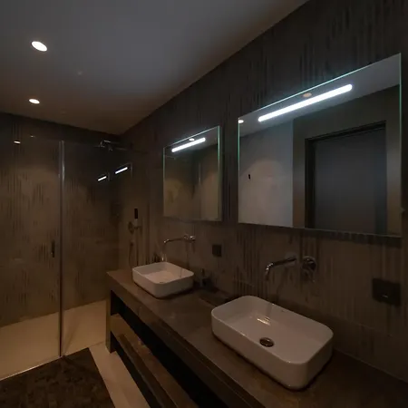 Mare Deluxe Residences & Hotel