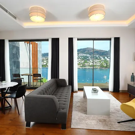 Mare Deluxe Residences &