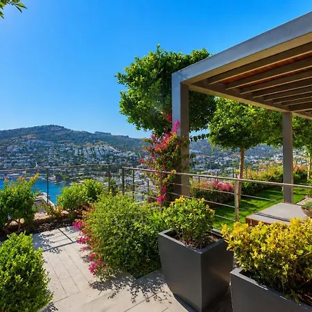Mare Deluxe Residences & Ξενοδοχείο 4*