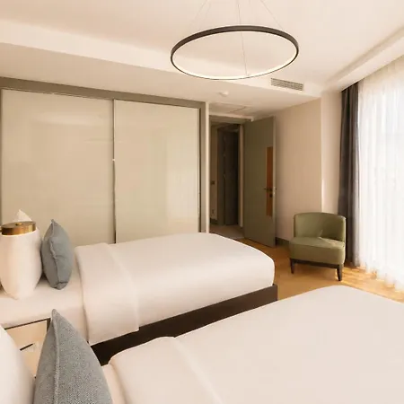 Mare Deluxe Residences &