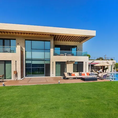 Mare Deluxe Residences & Ξενοδοχείο 4*