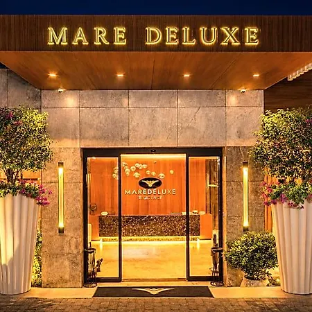 Mare Deluxe Residences & Ξενοδοχείο 4*