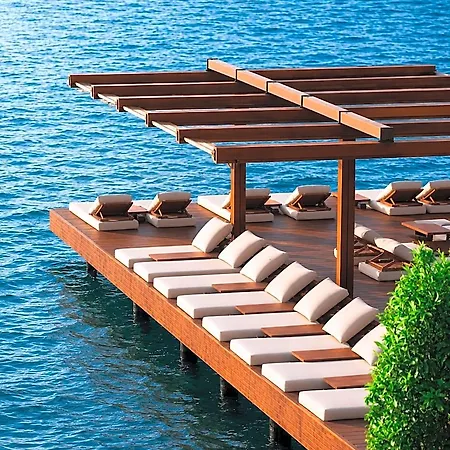 ホテル Mare Deluxe Residences &