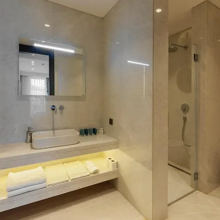 Mare Deluxe Residences & ホテル