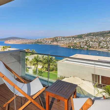 Mare Deluxe Residences &