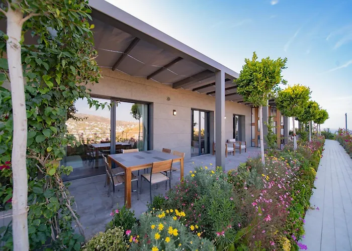 Hotel Mare Deluxe Residences &