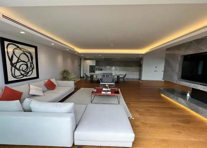 Mare Deluxe Residences &